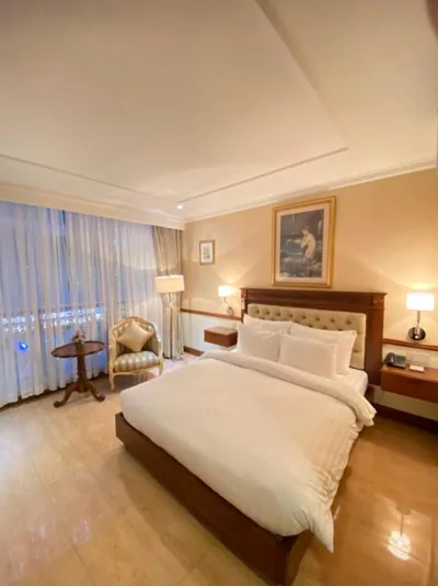 Central Hotel & Residences Swimming Pool – Photos 13